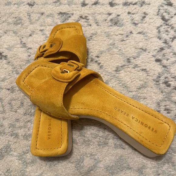 Veronica Beard sandals, size 7.5 - Picture 5 of 5